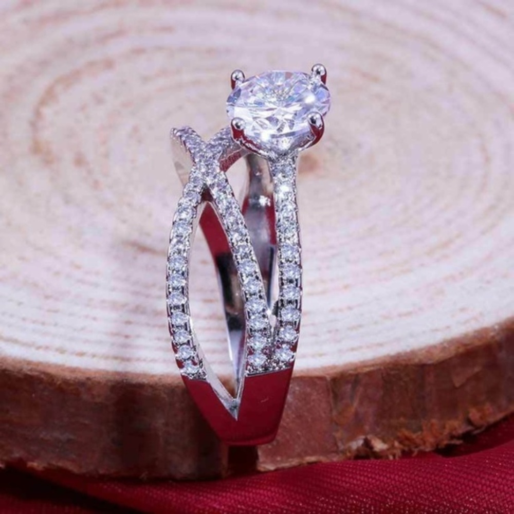 New Stamped 925 Silver White Sapphire Ring - Picture 5 of 5